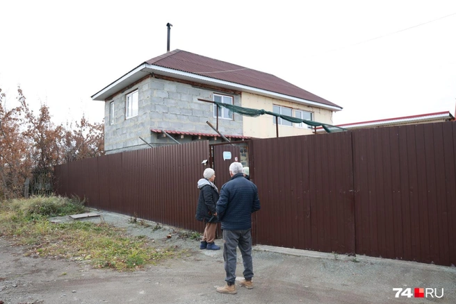 Хозяева дома живут тут круглый год | Источник: Михаил Шилкин