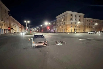 В Череповце водитель ВАЗа не уступил дорогу велосипедисту