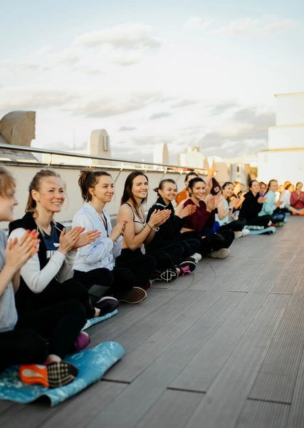 SM Stretching открывает бесплатные летние тренировки в московском Парке Горького