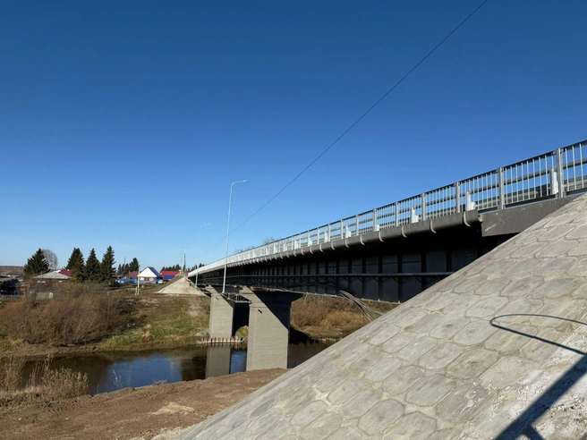 Мост вновь открыт для транспорта — от легковых машин до грузовиков | Источник: www.nso.ru