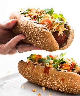 Национальный день хот-дога: необычный рецепт самой популярной уличной закуски