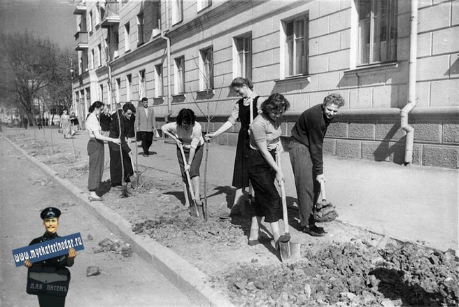 На улице Ярмарочной (сейчас — Володи Головатого), май 1961 года. | Источник: myekaterinodar.ru