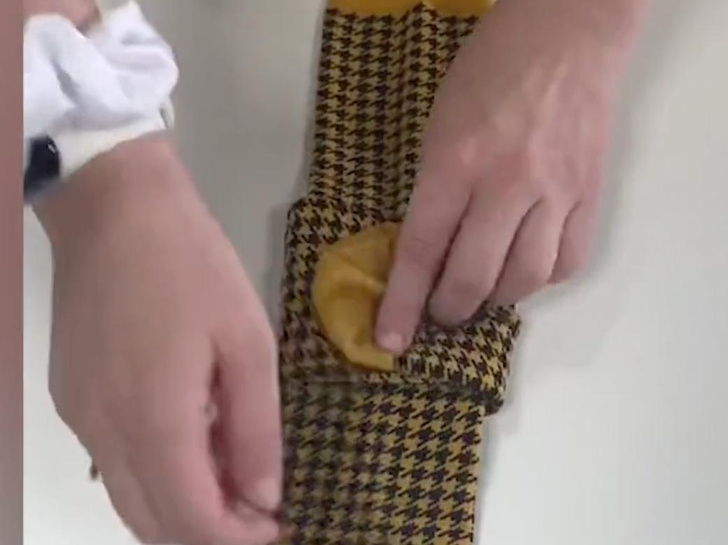Как правильно складывать носки, чтобы они не мялись — гениальный лайфхак от профи