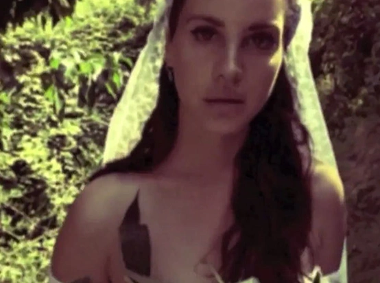 Лана Дель Рей представила клип на песню «Ultraviolence»