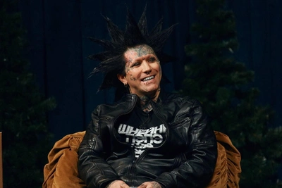 Philologist explains why teens copy Gunwest's 'Pepe' and 'Shneyne'