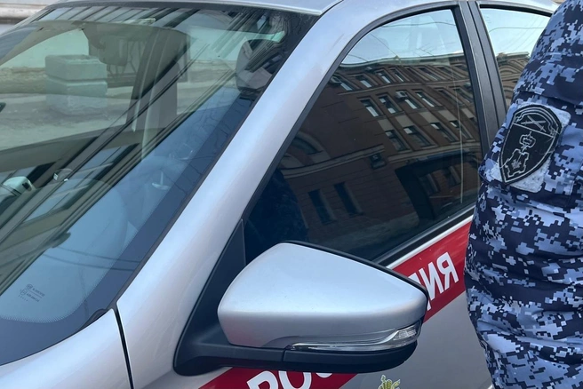 Пешеход попал под автобус, который догонял у станции метро «Ладожская» | Источник: ГУ Росгвардии по Санкт-Петербургу и Ленобласти