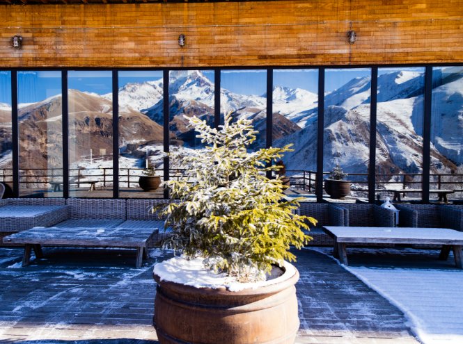 Новогоднее предложение в Rooms Hotel Kazbegi