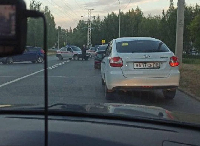 В Ижевске произошел выброс хлора, объявлена эвакуация | ya62.ru