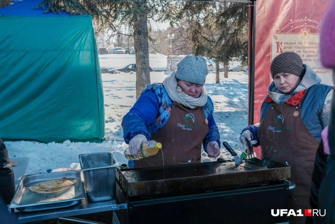 Конечно же, было много блинов
