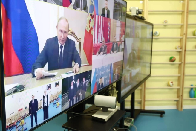 Владимир Путин отметил, что его впечатляют планы, намеченные к реализации в Челябинской области | Источник: Наиль Фаттахов / пресс-служба правительства Челябинской области 