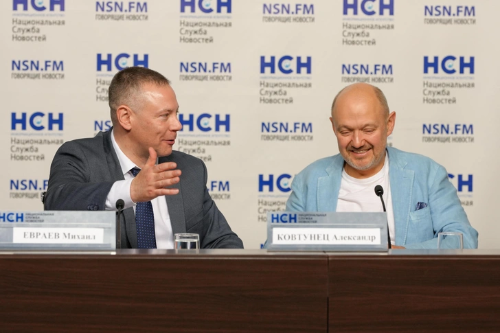 «Любовь — это то, что нужно поддерживать»: Александр Ковтунец о создании международного кинофестиваля «В кругу семьи», поддержке супруги и отношениях с детьми | parents.ru