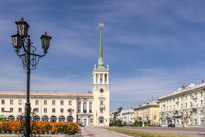 Подростки в Ангарске избили сверстника и поставили на колени
