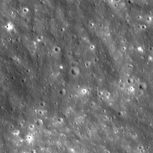 Последствия космического ДТП: аппарат NASA сфотографировал кратер на месте падения на Луну второй ступени ракеты-носителя Falcon 9