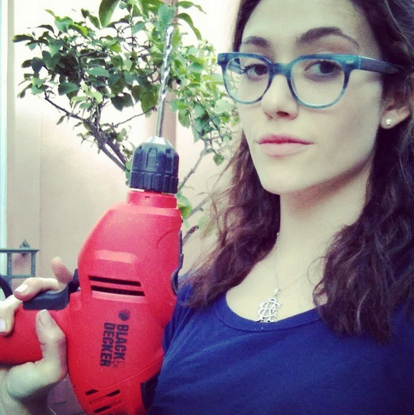 Источник: @emmyrossum