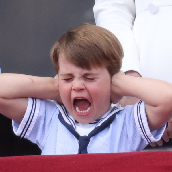 Отрицание, гнев, торг, депрессия, принятие: принц Луи стал новым мемом в Сети 😂
