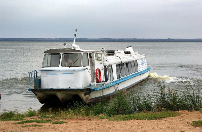 Озеро Неро в Ростове-Великом, 2011 год | Источник: Alexxx1979 / Wikimedia.com