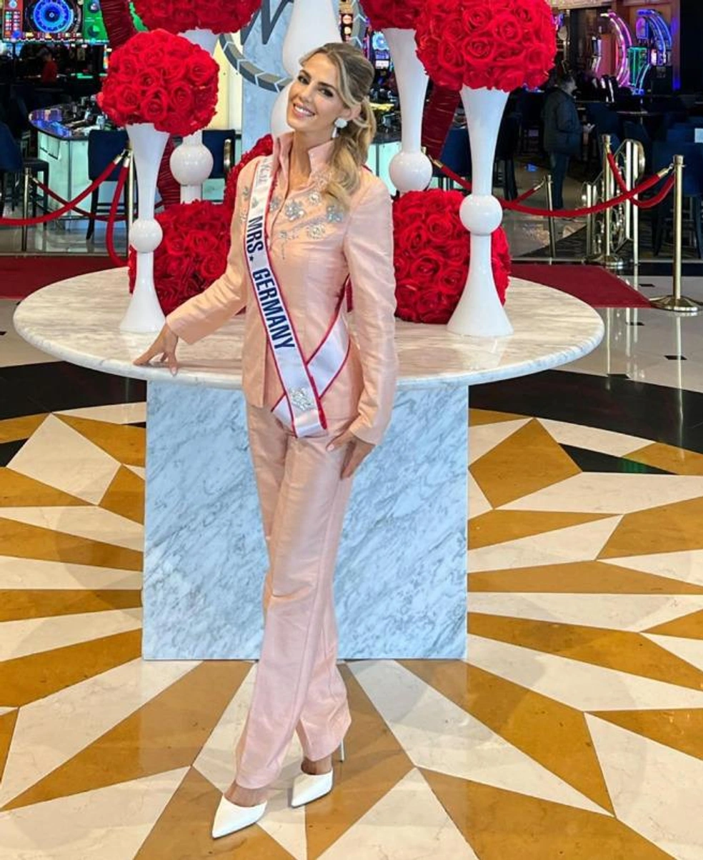 алиса украинка