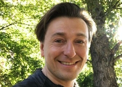 Сергей Безруков взял декретный отпуск