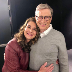 Бил и Мелинда Гейтс показали первое фото своей внучки