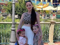 «Господи, помоги моей девочке скоро заговорить»: у 5-летней дочери Ольги Рапунцель задержка речи