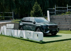 Новый Geely Monjaro в Казахстане: изменения, комплектации и цены