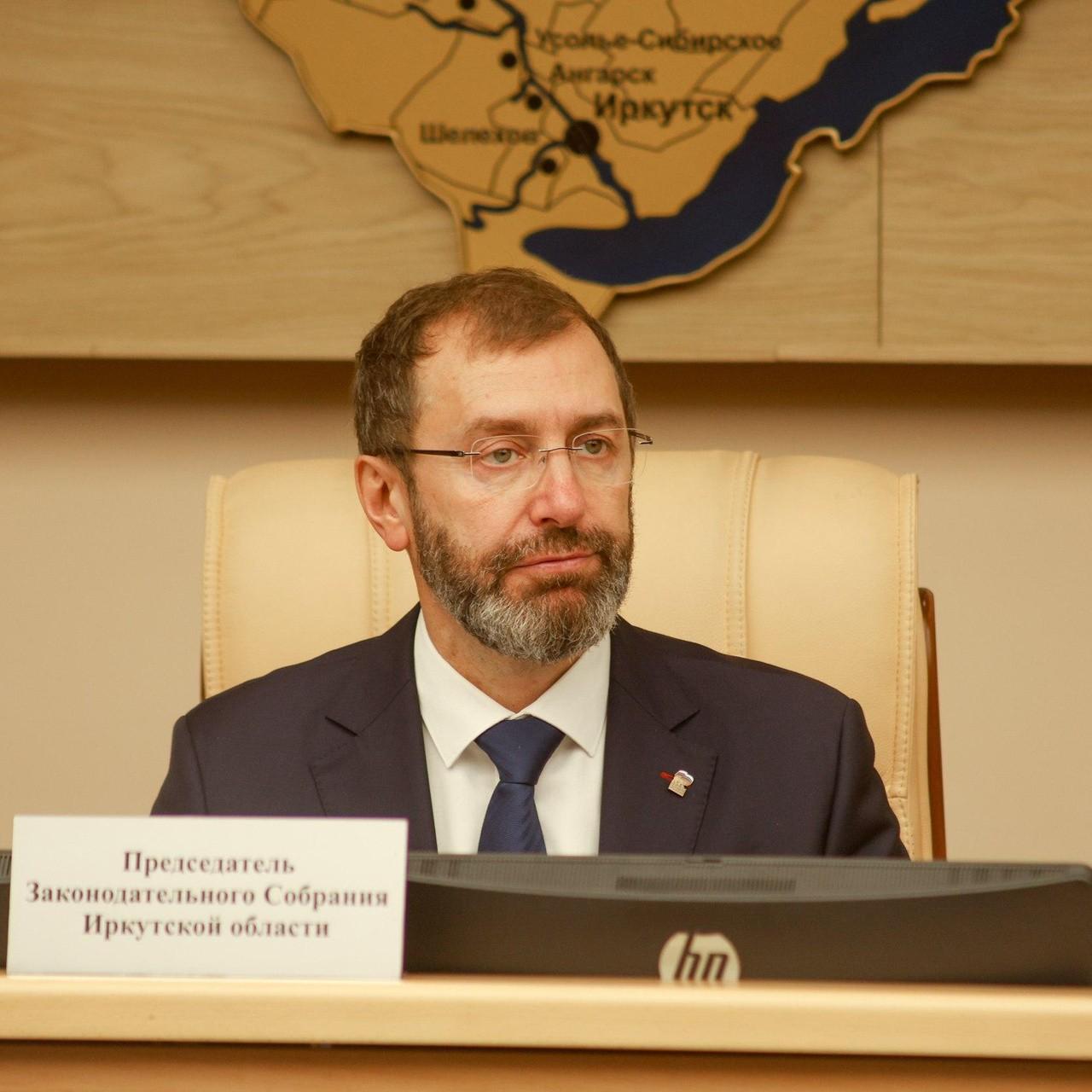 <p>Александр Ведерников</p>