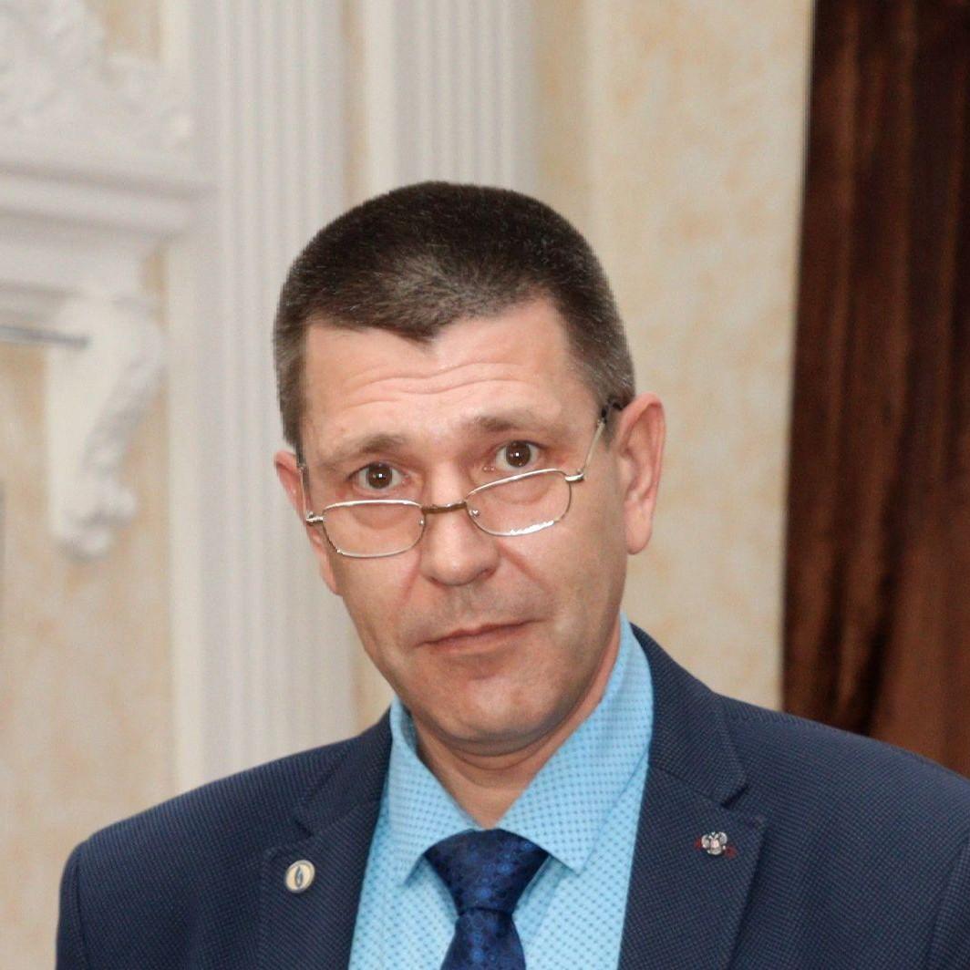 <p>директор института, доктор экономических наук, профессор Алексей Викторович Самаруха</p>