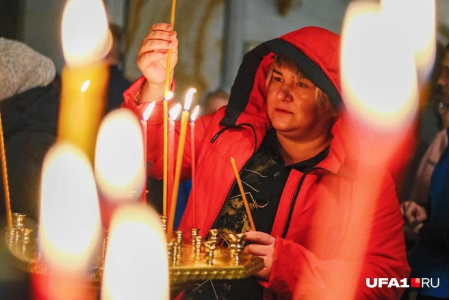 Продолжают зажигание свечей | Источник: Булат Салихов / UFA1.RU