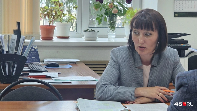 Начальник управления образования департамента социальной политики Венера Быкова  | Источник: Дарья Никитченко / 45.RU