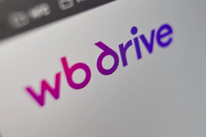 Что осталось от склада Wildberries после пожара, разгоревшегося во время воздушной атаки — видео | Источник: Александр Ощепков / NGS.RU