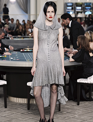 Неделя Высокой моды в Париже: Chanel FW2015/16