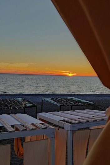 Закат в Пицунде | Источник: личный архив Евгении