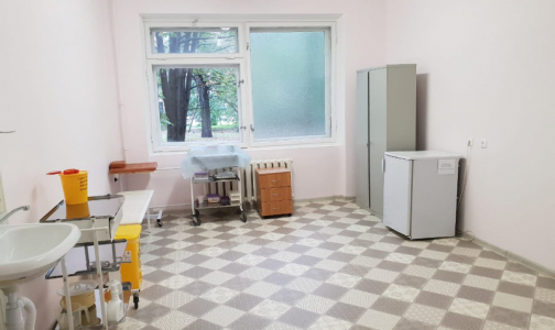 Боткинские «бараки» дождались ремонта. Начали с покраски стен | Источник: ВКонтакте