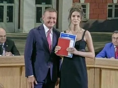 Первая леди Курска: что известно о молодой возлюбленной Романа Старовойта
