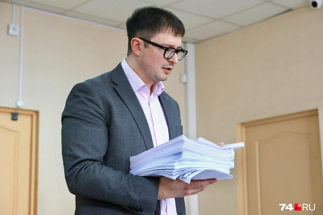 Чтобы подтвердить законность доходов, в суде представляли выписки по счетам и бухгалтерскую отчетность  | Источник: Михаил Шилкин 