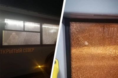 Неизвестные обстреляли автобус в Архангельске