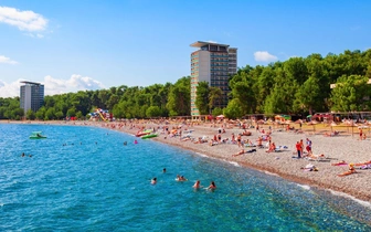 «Время будто застыло в 60-х»: россиянка рассказала, как прошла ее первая «заграница» в Абхазии