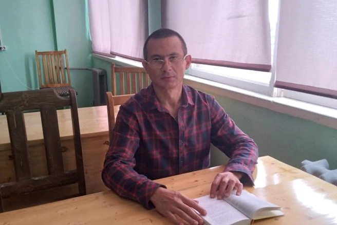Ринат не растерялся и начал оказывать первую помощь | Источник: ГУФСИН России по Пермскому краю