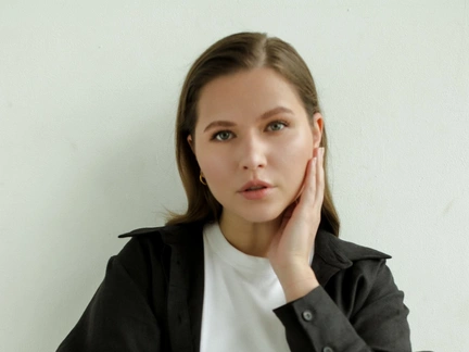Юля Топольницкая о феминизме, новом проекте и взаимоотношениях в семье