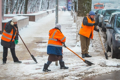 В Ростове объявлен режим ЧС из-за ледяного дождя