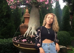 Карина Кокс: «Уход из «Сливок» был основан на эмоциональном состоянии. У меня настал кризис среднего возраста»
