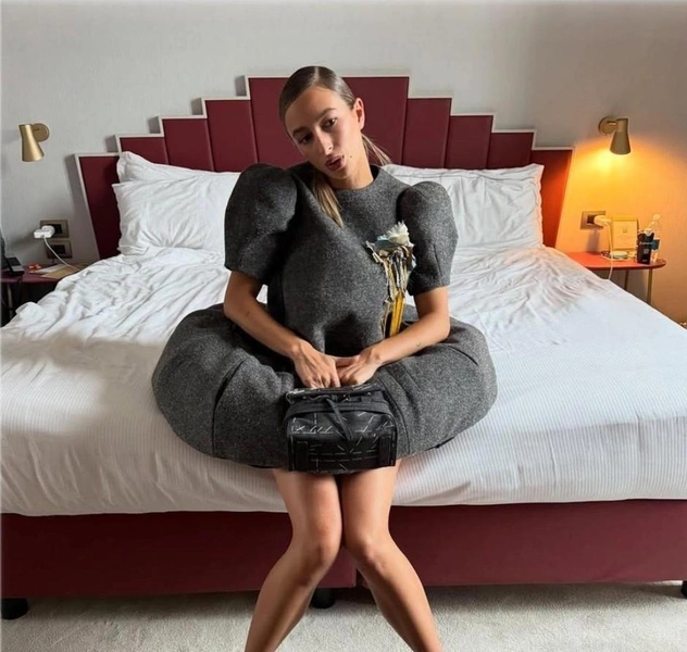 За какими зарубежными инфлюенсерами следить, чтобы узнавать тренды первой?