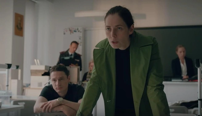 Екатерина пытается все исправить и вернуть сына | Источник: Скриншот трейлера фильма «Мой сын»