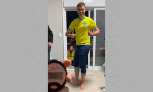 Новый мировой рекорд: посмотрите, как бразилец поворачивает свою ступню на 210 градусов