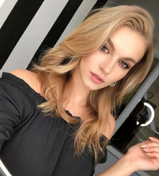 19-летняя Дарья Луконькина стала победительницей конкурса «Краса России» — фото