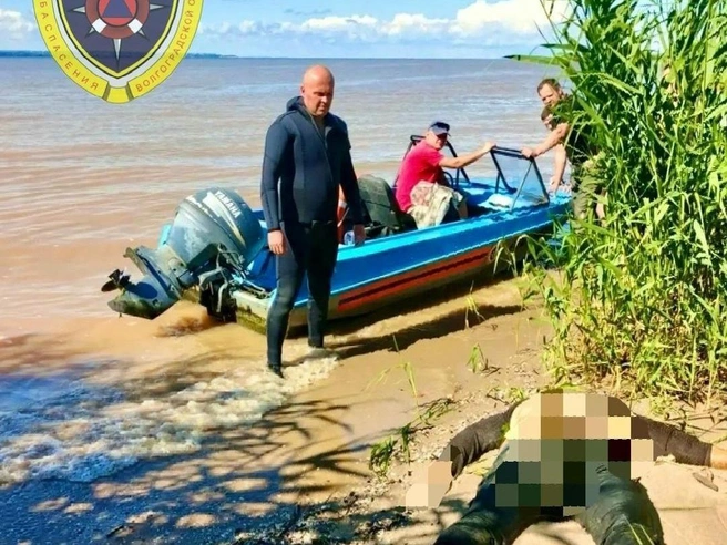 Правоохранительные органы выясняют личность и обстоятельства гибели мужчины, тело которого нашли в Волгоградском водохранилище. | Источник: ГКУ «Служба спасения» / Vk.ru