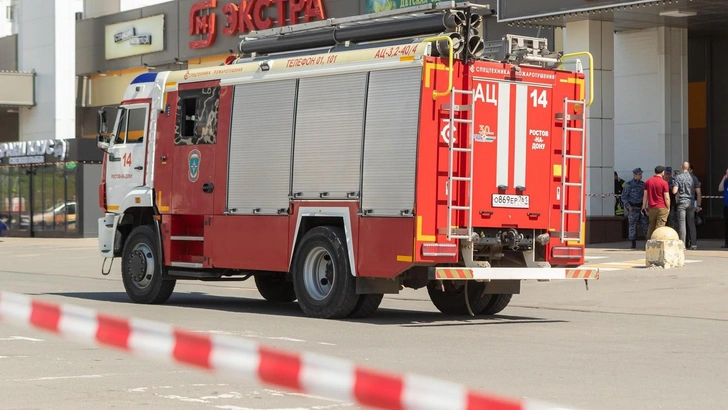 В разгар тусовки загорелись стены, потолок, люди побежали: данные о пострадавших при пожаре в ночном клубе в Якутске