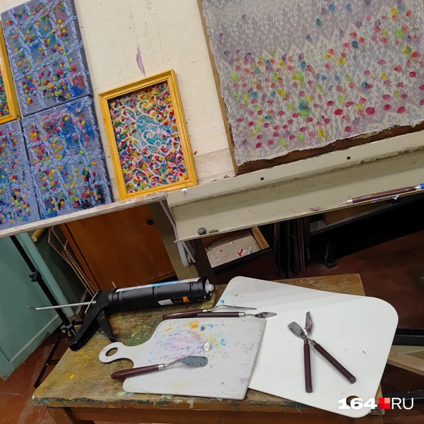 В мастерской художника | Источник: Сергей Гендин / 164.RU