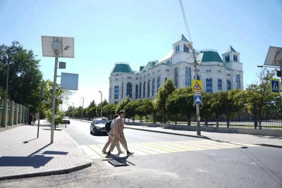 В Астрахани завершили ремонт улицы Коммунистической