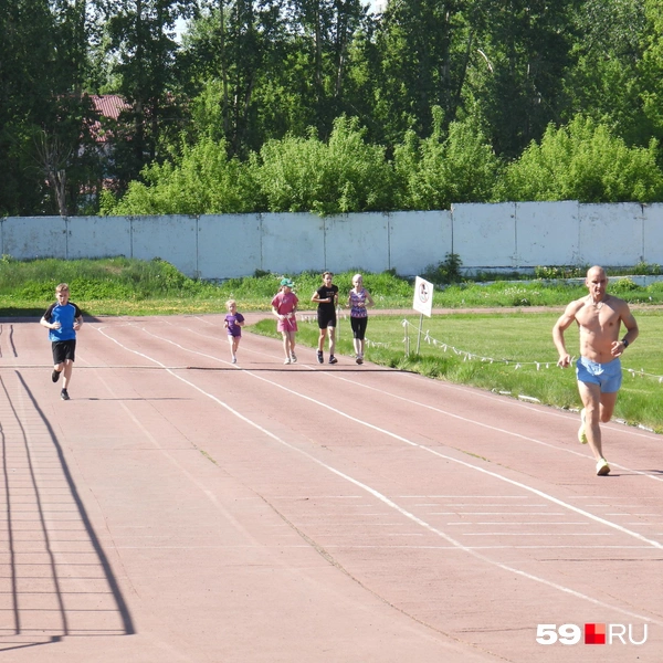 Закамские спортсмены получат новую беговую дорожку | Источник: Кирилл Хафизов / 59.RU